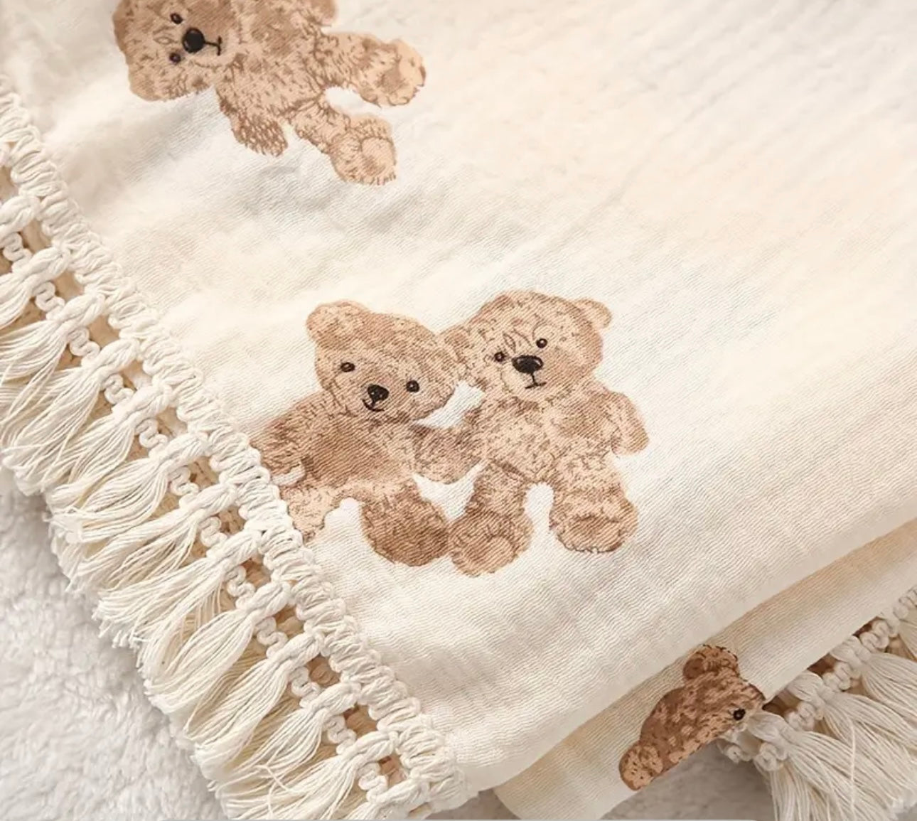 Baby Bear & Co Muslin Frill Blanket
