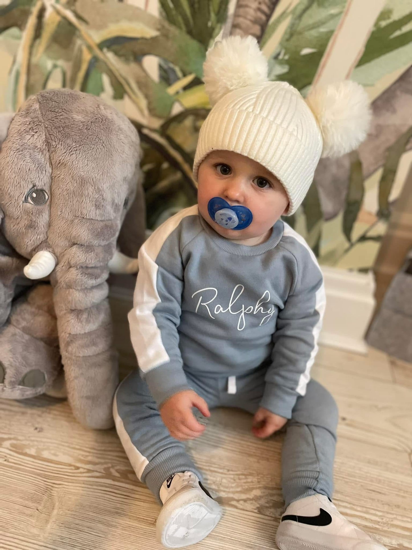 Personalised Thick Luxury Tracksuit - SIZE UP!