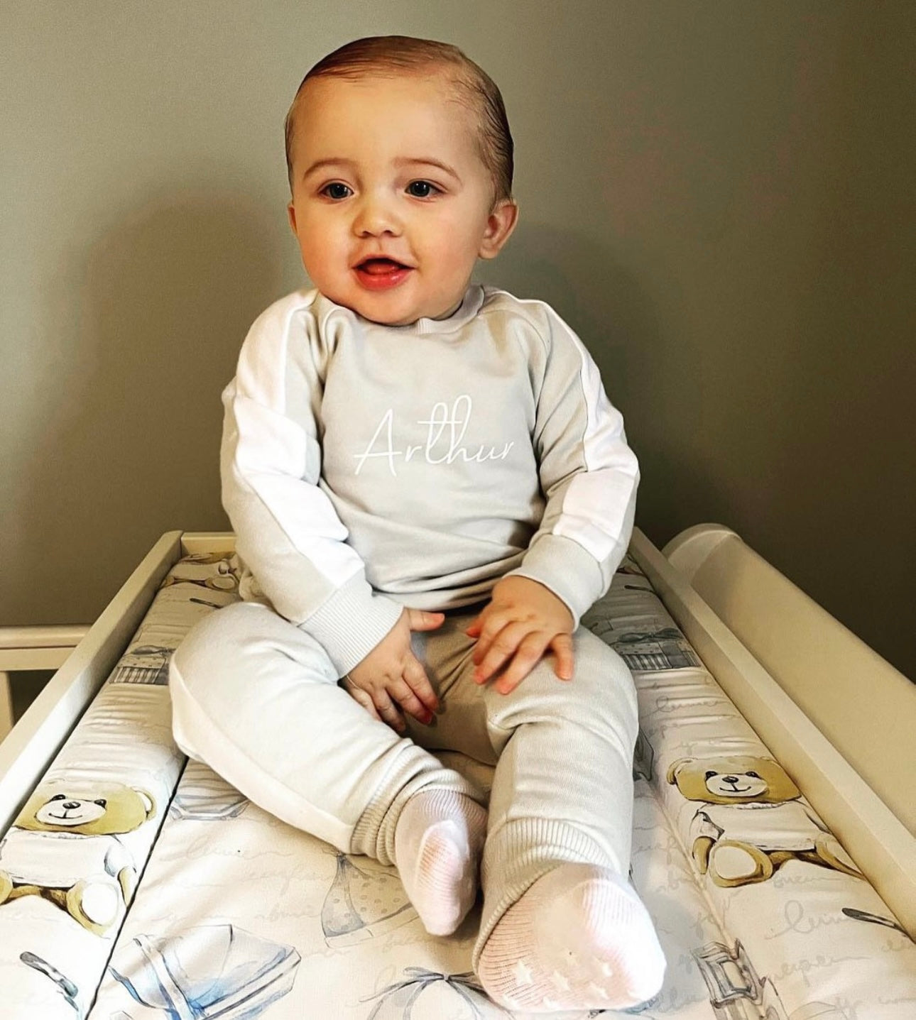 Personalised Thick Luxury Tracksuit - SIZE UP!